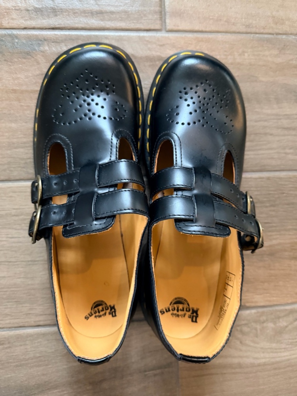 Dr Marten Women’s size 9 Leather Mary Jane Shoes with Yellow Stitching